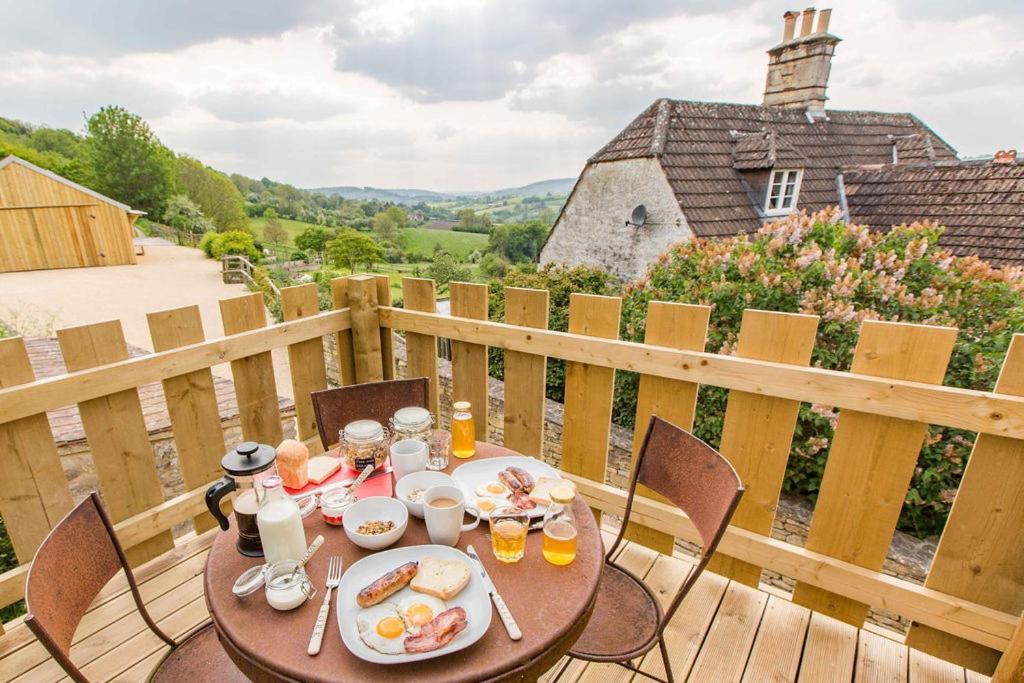 T'S At Lower Rudloe Farm Guest House Corsham Luaran gambar