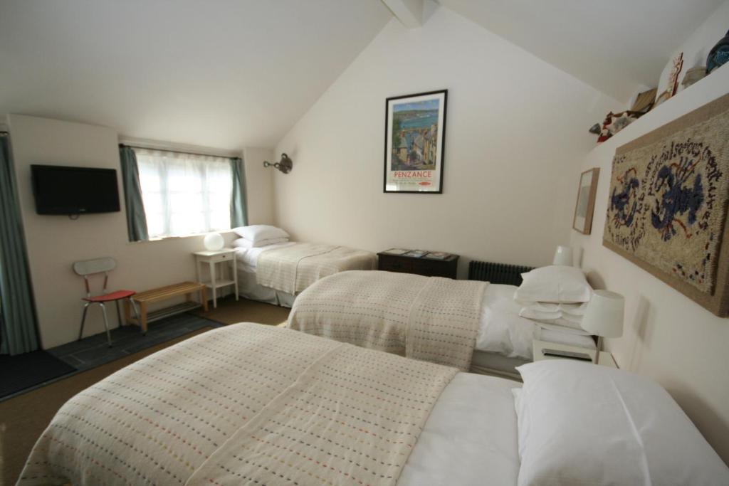T'S At Lower Rudloe Farm Guest House Corsham Bilik gambar